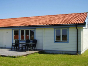 Spacious Holiday Home in Rodby Denmark with Terrace, Kramnitse